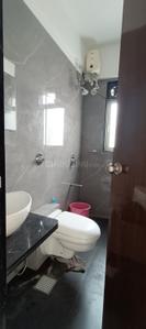 Bathroom Image of 1050 Sq.ft 2 BHK Apartment / Flat for sale in Matunga East Mumbai for Rs. 35000000