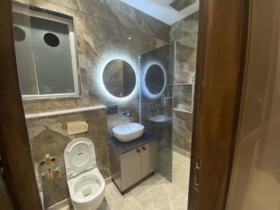 Image of 1350 Sq.ft 3 BHK Builder Floor for sale in Ashok Vihar, New Delhi for Rs. 37500000