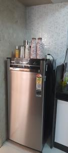 Kitchen Image of 700 Sq.ft 2 BHK Apartment / Flat for rent in Colaba Mumbai for Rs. 110000