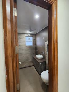 Bathroom Image of 2475 Sq.ft 4 BHK Builder Floor for rent in Puri Aanand Vilas, Sector 81 Faridabad for Rs. 55000