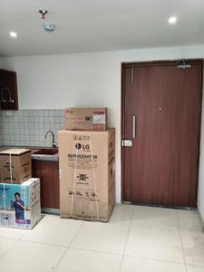 Hall Image of 975 Sq.ft 1.5 BHK Apartment / Flat for rent in Godrej Golf Link, Jaypee Greens Greater Noida for Rs. 40000