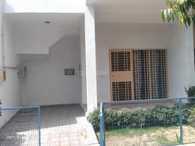 Image of 1742 Sq.ft 3 BHK Villa for sale in Paramount Golfforeste Villas, Surajpur, Greater Noida for Rs. 14500000