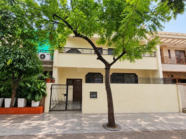 Image of Roomsoom PG in Sector 18, Noida