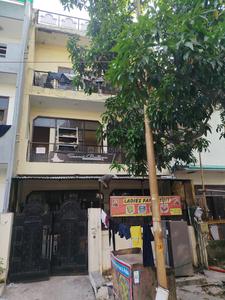 5 BHK Independent House