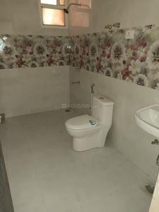 Bathroom Image of 2125 Sq.ft 3 BHK Apartment / Flat for sale in Skynet Galaxy Shanti Niketan, Civil Lines Allahabad for Rs. 21000000