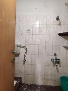 Common Bathroom Image of 1050 Sq.ft 2 BHK Apartment / Flat for rent in Kumar Priyadarshan, Pashan Pune for Rs. 30500