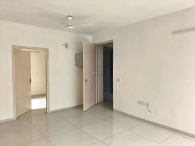 Living Room Image of 1578 Sq.ft 3 BHK Apartment / Flat for sale in Tulip Violet, Sector 69 Gurgaon for Rs. 23500000