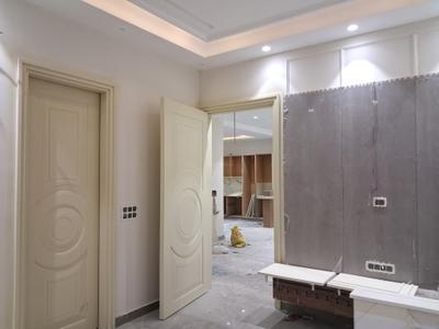 Bedroom Image of 2700 Sq.ft 4 BHK Builder Floor for sale in Paschim Vihar New Delhi for Rs. 60000000