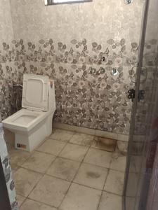Bathroom Image of 750 Sq.ft 2 BHK Apartment / Flat for sale in Govindpuram Ghaziabad for Rs. 2400000