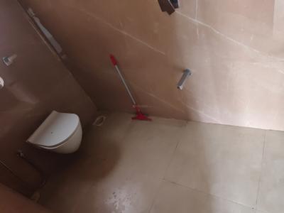 Image of 1450 Sq.ft 3 BHK Apartment / Flat for rent in Poonam Vaishno Heights, Malad East, Mumbai for Rs. 90000