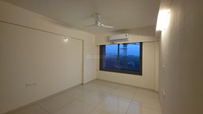 Bedroom Image of 2300 Sq.ft 3 BHK Apartment / Flat for rent in Shivalik Green View, Shantigram Ahmedabad for Rs. 65000