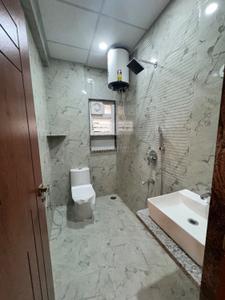 Bathroom Image of 1300 Sq.ft 3 BHK Apartment / Flat for rent in Bommanahalli Bengaluru for Rs. 44999