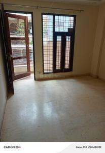Bedroom Image of 1035 Sq.ft 3 BHK Builder Floor for rent in Ramesh Nagar New Delhi for Rs. 33000