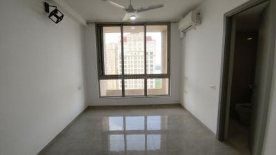 Bedroom Image of 1050 Sq.ft 2.5 BHK Apartment / Flat for rent in Hiranandani Cardinal, Hiranandani Estate Thane for Rs. 70000