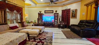 Hall Image of 12000 Sq.ft 12 BHK Independent House for sale in Gomti Nagar Lucknow for Rs. 105000000