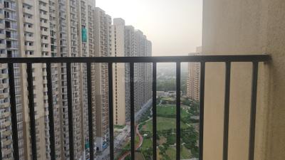 Balcony Image of 1285 Sq.ft 3 BHK Apartment / Flat for sale in Tata Eureka Park Phase 1, Sector 150 Noida for Rs. 14500000