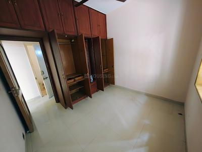 Bedroom Image of 1500 Sq.ft 4 BHK Apartment / Flat for rent in Kothrud Pune for Rs. 47000