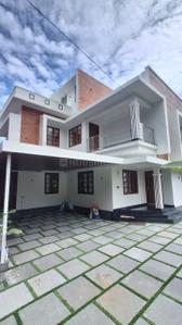 Image of 2200 Sq.ft 4 BHK Independent House for sale in Edappally, Kochi for Rs. 13500000