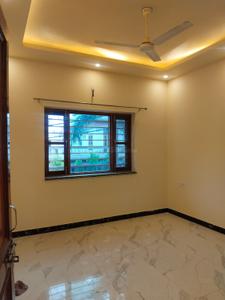 Bedroom Image of 1300 Sq.ft 4 BHK Independent House for rent in GMS Road Dehradun for Rs. 32000