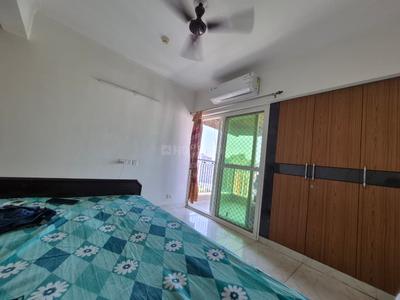 Bedroom Image of 900 Sq.ft 2 BHK Apartment / Flat for rent in Gaurs Siddhartham, Siddharth Vihar Ghaziabad for Rs. 31000