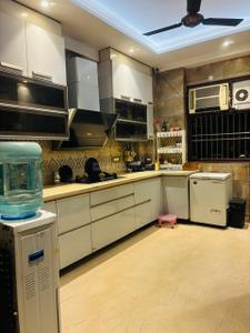 Kitchen Image of 1920 Sq.ft 3.5 BHK Builder Floor for sale in Paschim Vihar New Delhi for Rs. 28100000