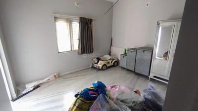 Bedroom Image of 3600 Sq.ft 4 BHK Independent House for rent in Thaltej Ahmedabad for Rs. 80000
