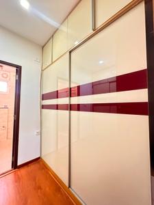 Bedroom Image of 3000 Sq.ft 3 BHK Independent House for rent in Uthandi Chennai for Rs. 100000