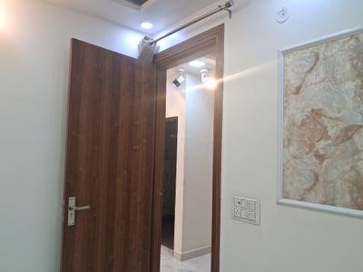 Bedroom Image of 810 Sq.ft 3 BHK Builder Floor for sale in Dwarka Mor New Delhi for Rs. 5400000