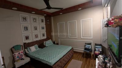 Bedroom Image of 828 Sq.ft 2 BHK Builder Floor for sale in Model Town New Delhi for Rs. 9500000