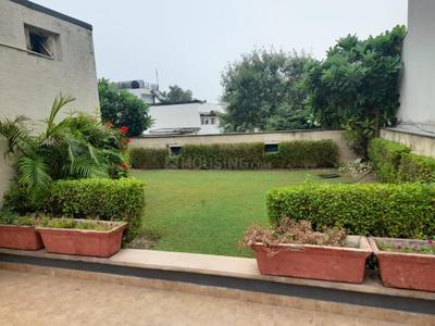 Image of 2700 Sq.ft 4 BHK Builder Floor for rent in Vasant Vihar, New Delhi for Rs. 325000