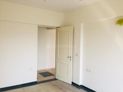 Bedroom Image of 1294 Sq.ft 3 BHK Apartment / Flat for sale in Hiranandani Meadows, Thane West Thane for Rs. 26000000