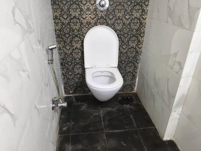 Image of 658 Sq.ft 2 BHK Apartment / Flat for rent in Borivali West, Mumbai for Rs. 43000