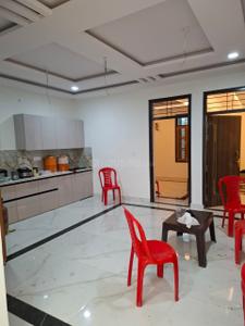 Hall Image of 2000 Sq.ft 4 BHK Builder Floor for rent in Vrindavan Yojana Lucknow for Rs. 16000