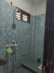 Bathroom Image of 1800 Sq.ft 2 BHK Independent House for rent in Khairati Tola Agra for Rs. 15000