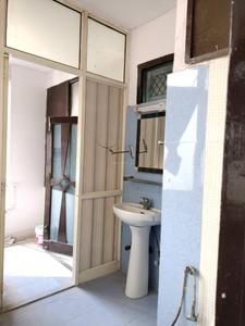 Common Bathroom Two Image of 1800 Sq.ft 3 BHK Apartment / Flat for sale in Bandhu Vihar, Sector 10 Dwarka New Delhi for Rs. 30600000