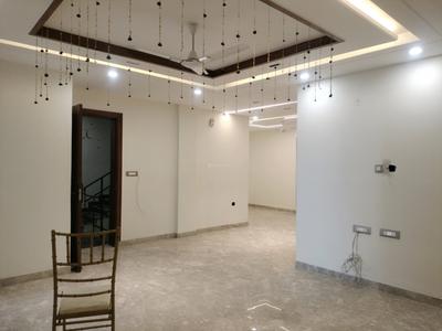 Living Room Image of 2250 Sq.ft 4 BHK Builder Floor for sale in Sector 15A Faridabad for Rs. 23000000