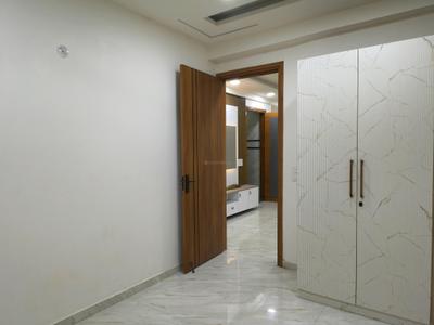 Bedroom Image of 1850 Sq.ft 4 BHK Builder Floor for sale in Vasundhara Ghaziabad for Rs. 18000000