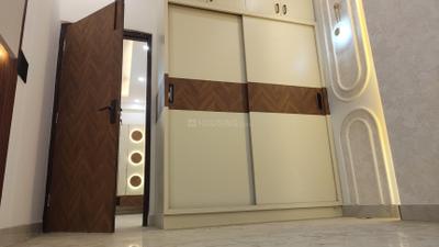 Bedroom Image of 1050 Sq.ft 3 BHK Apartment / Flat for rent in Indirapuram Ghaziabad for Rs. 28000