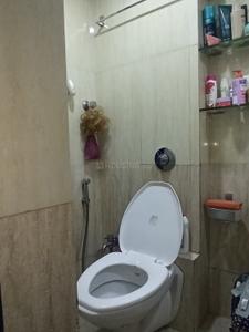 Bathroom Image of 985 Sq.ft 3 BHK Apartment / Flat for sale in Romell Empress, Borivali West Mumbai for Rs. 25900000