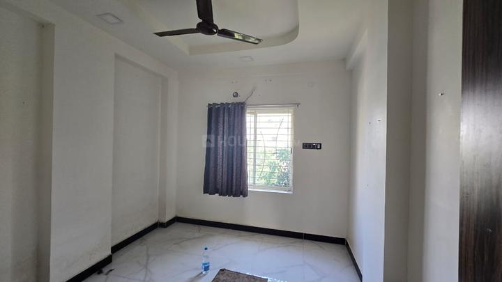 Royalproperties Bedroom 1