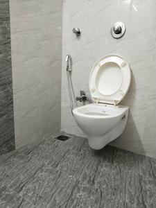 Bathroom Image of 700 Sq.ft 2 BHK Apartment / Flat for sale in Gokul Residency, Dahisar West Mumbai for Rs. 15000000