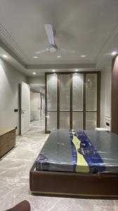 Bedroom Image of 1765 Sq.ft 3 BHK Builder Floor for sale in Surajmal Vihar New Delhi for Rs. 45500000