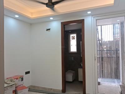 Bedroom Image of 1350 Sq.ft 3 BHK Builder Floor for sale in Paschim Vihar New Delhi for Rs. 26500000