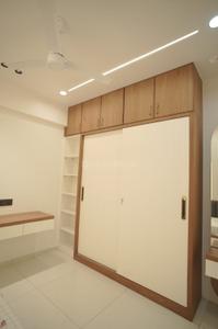 Bedroom Image of 700 Sq.ft 2 BHK Apartment / Flat for sale in Adani Aster Phase 1, Vaishno Devi Circle Ahmedabad for Rs. 11000000