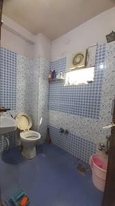 Bathroom Image of 1150 Sq.ft 2 BHK Apartment / Flat for sale in Takshashila Colonials, Maninagar Ahmedabad for Rs. 8500000