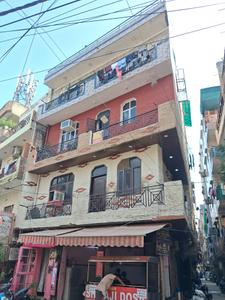 Building Image of 612 Sq.ft 2 BHK Builder Floor for sale in Vishnu Garden New Delhi for Rs. 3700000