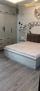 Bedroom Image of 2070 Sq.ft 4 BHK Builder Floor for rent in Surajmal Vihar New Delhi for Rs. 100000