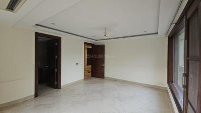 Bedroom Image of 4500 Sq.ft 4 BHK Builder Floor for rent in Safdarjung Development Area New Delhi for Rs. 450000