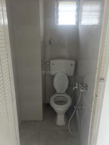 Bathroom Image of 900 Sq.ft 2 BHK Apartment / Flat for sale in Tollygunge Kolkata for Rs. 4600000