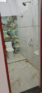 Bathroom Image of 2500 Sq.ft 2 BHK Independent House for rent in Mughala Gorakhpur for Rs. 12000